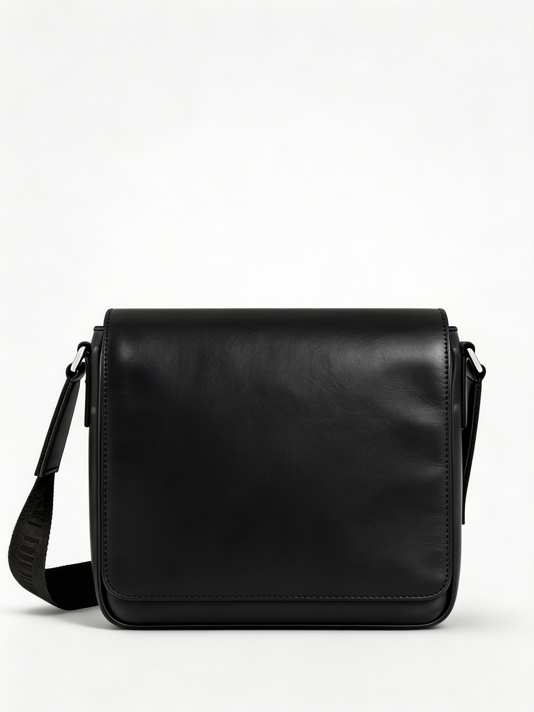 Black Leather Messenger Bag – vtsvault